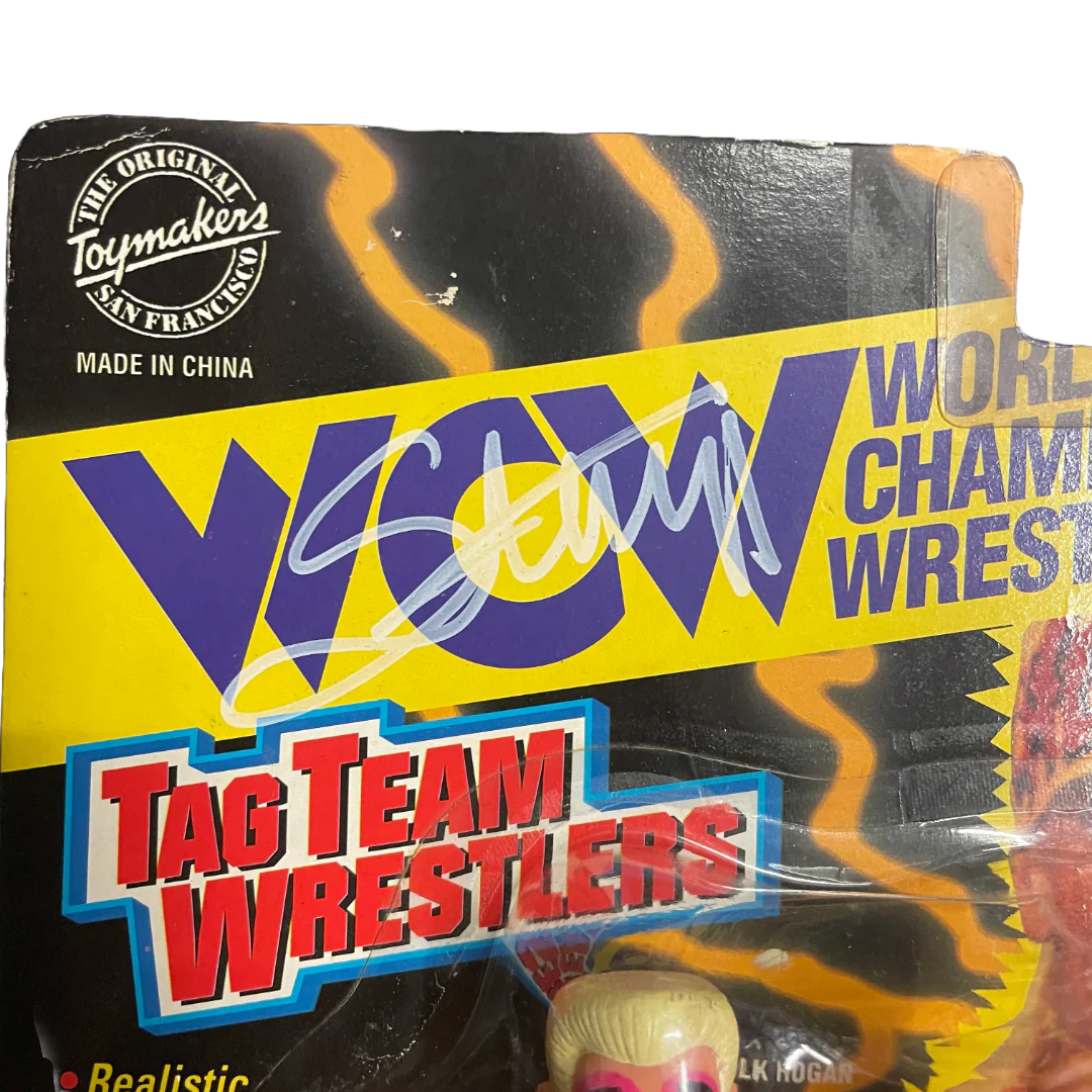 Autographed WCW Tag-Team Wrestlers "Hollywood" Hulk Hogan & Sting 2-Pk Action Figure Set - Image 4